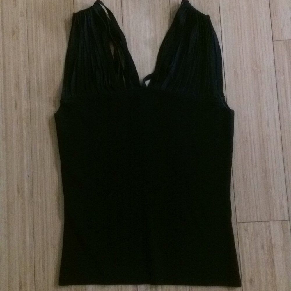 Black sleeveless top